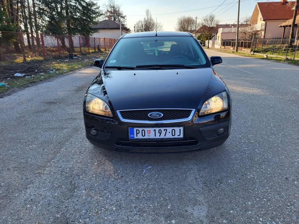 Ford Focus 1.8 TDCi-01