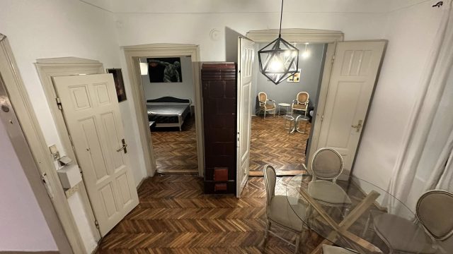 Izdaje se kompletno namešten stan – Zeleni Venac-01