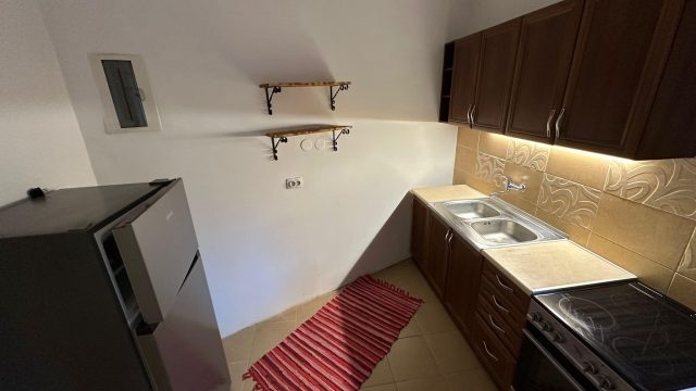 Izdaje se kompletno namešten stan – Zeleni Venac-04